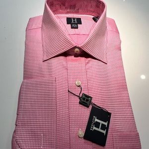 Men Shirt by Hilfiger with cuffs new with tags 16.5 L